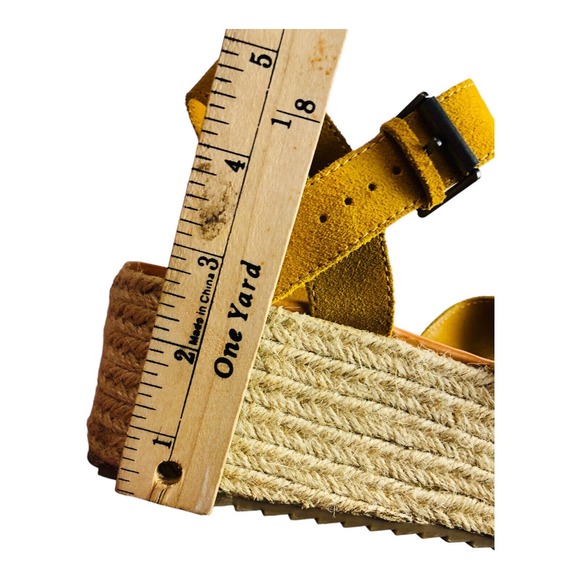 American Eagle Yellow Strappy Crisscross Espadrille Peep Toe Sandals Size 9 - Picture 10 of 10